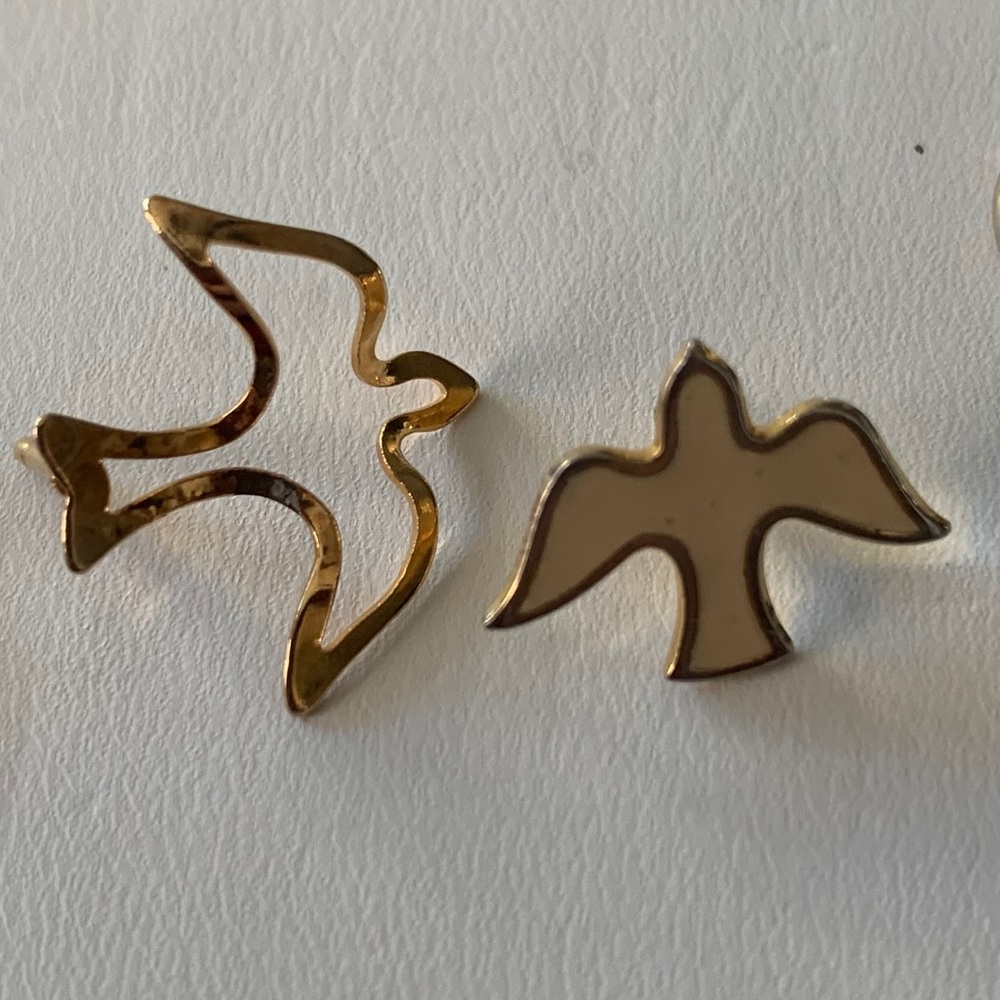 Dove Scatter Pin Set